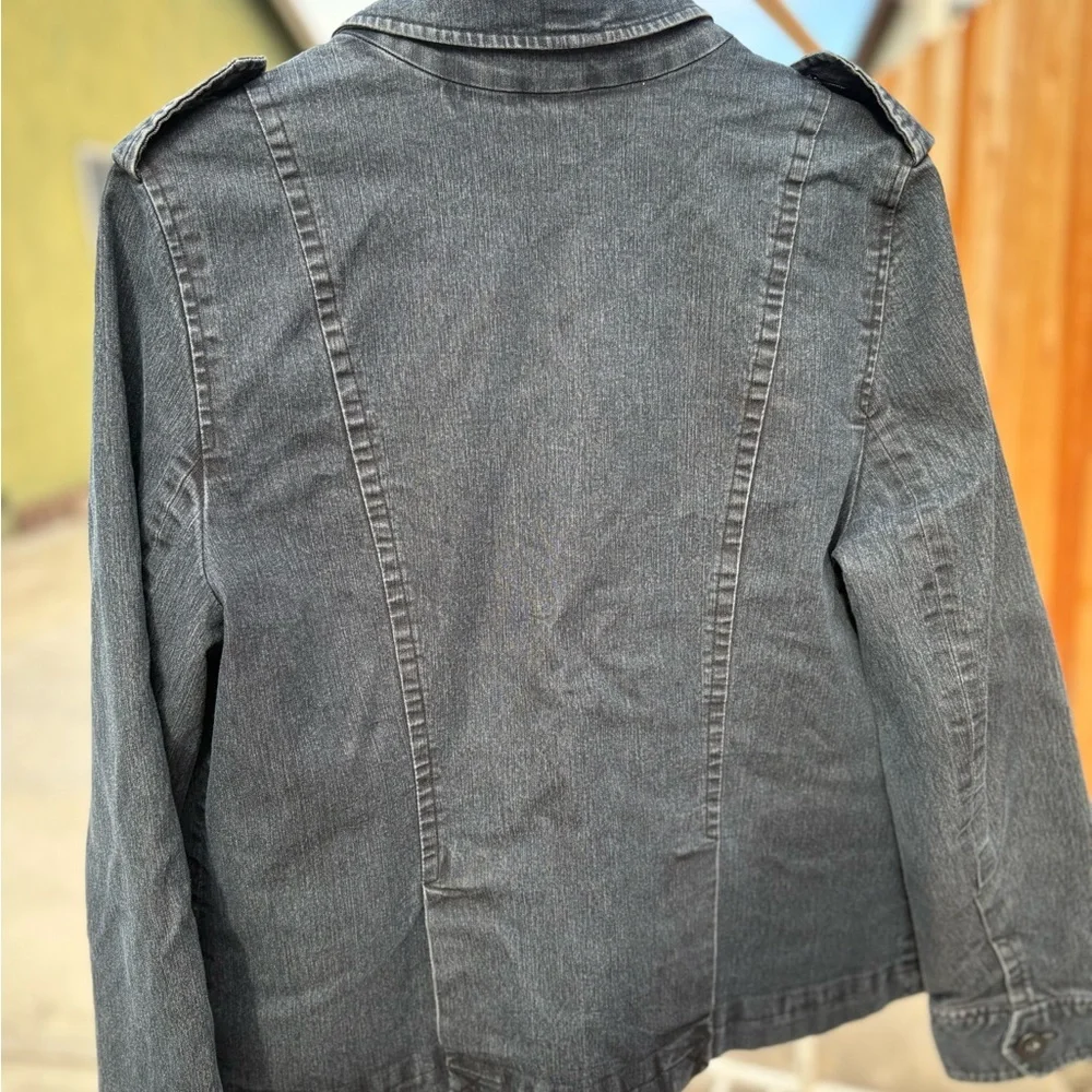 Attention Charcoal Gray Jacket - Picture 5 of 6
